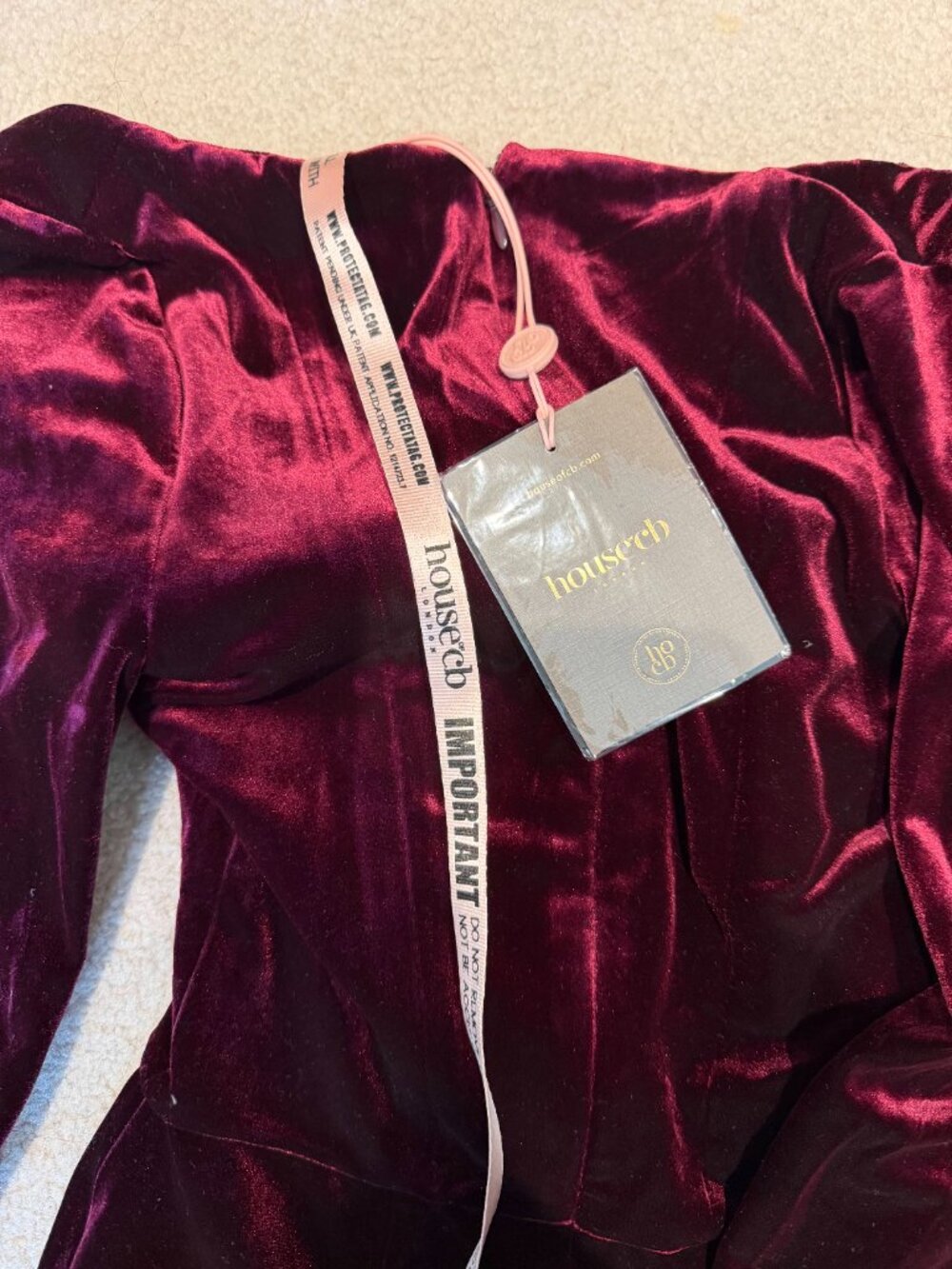 NWT House of CB Veronica Black Cherry Pin Tuck Mini Dress S - Picture 4 of 4